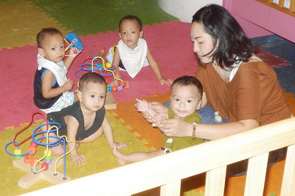 タイ有数の福祉財団の孤児院・幼稚園